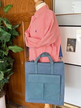 M.R.K.T. Crawford Tote Mad Rabbit Kicking Tiger Laptop Crossbody Purse Bag Felt